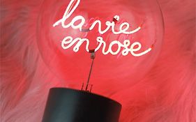 La Vie En Rose
